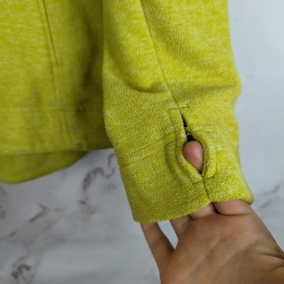 Duluth Trading Fleece Womens Size Small Snap Button Yellow Mock Neck Thumb Holes - Picture 5 of 11